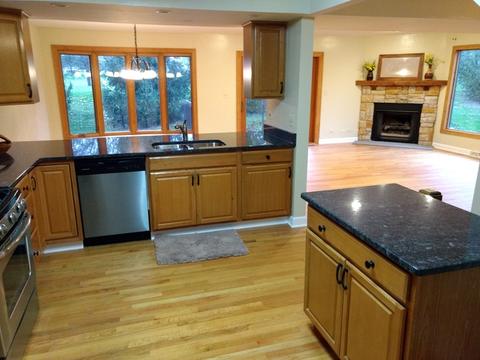 1918 Golf View Dr, Bartlett, IL 60103 photo 13