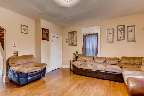 356 Center St, Elgin, IL 60120 photo 5