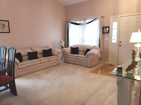 2009 Fieldstone Ct, Plainfield, IL 60586 photo 2