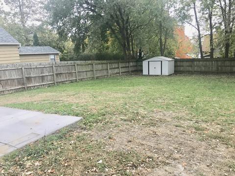 2210 2nd St, Peru, IL 61354 photo 2
