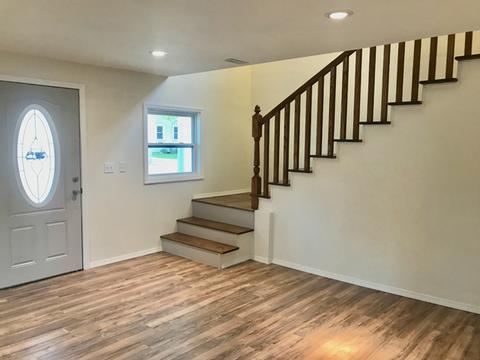 2210 2nd St, Peru, IL 61354 photo 3