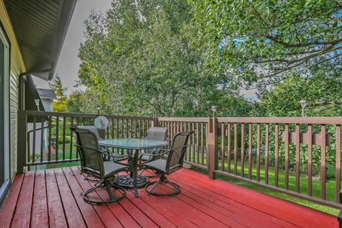 4070 N Firestone Dr, Hoffman Estates, IL 60192 photo 16