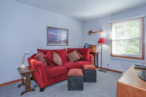 4070 N Firestone Dr, Hoffman Estates, IL 60192 photo 8