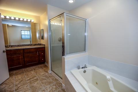 512 Orchards Pass, Bartlett, IL 60103 photo 13