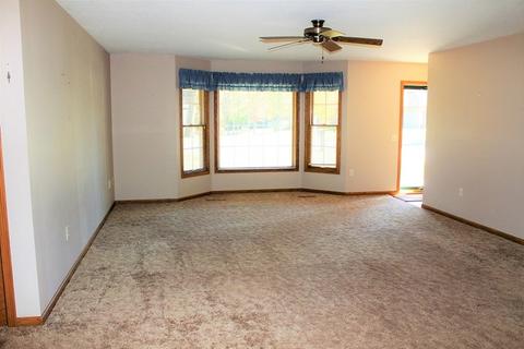 1705 Ridgewood Dr, Morrison, IL 61270 photo 5