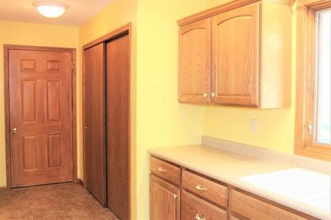 1705 Ridgewood Dr, Morrison, IL 61270 photo 12