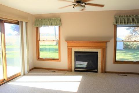 1705 Ridgewood Dr, Morrison, IL 61270 photo 7