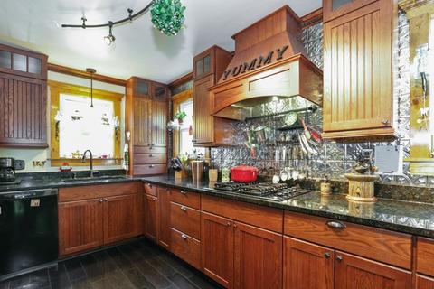 419 Illinois Ave, Elgin, IL 60120 photo 4
