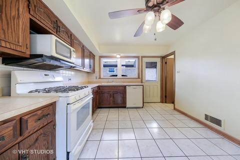7934 Mcvicker Ave, Burbank, IL 60459 photo 5