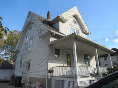 11 S Edison Ave, Elgin, IL 60123 photo 3