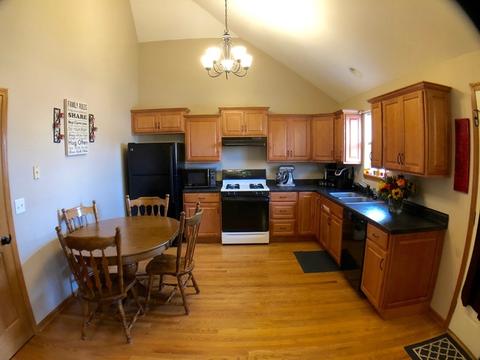 156 E Third St, Manteno, IL 60950 photo 7