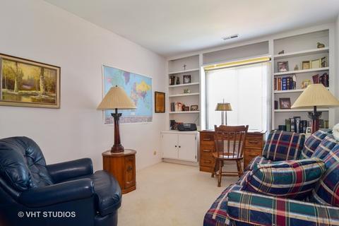 1704 Lakecliffe Dr #C, Wheaton, IL 60189 photo 8
