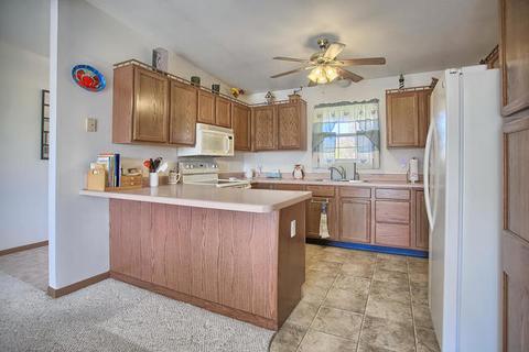 7870 Buttercup Rd, Weldon, IL 61882 photo 18