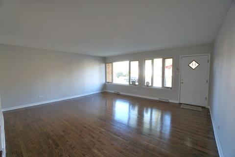 1729 E 74th St, Chicago, IL 60649 photo 2