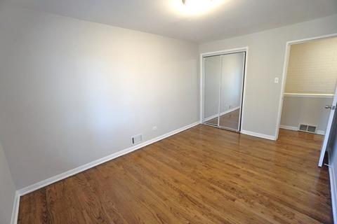 1729 E 74th St, Chicago, IL 60649 photo 19