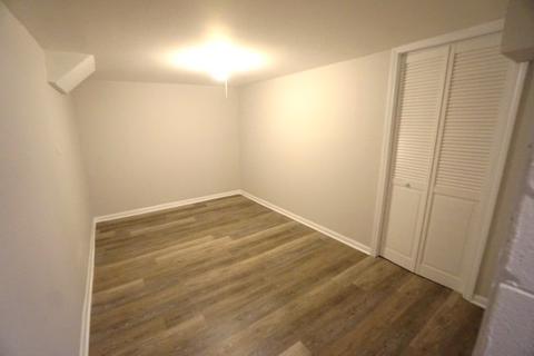 1729 E 74th St, Chicago, IL 60649 photo 24