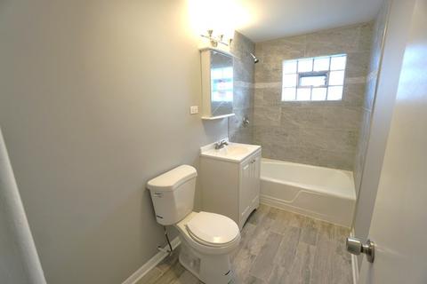 1729 E 74th St, Chicago, IL 60649 photo 16