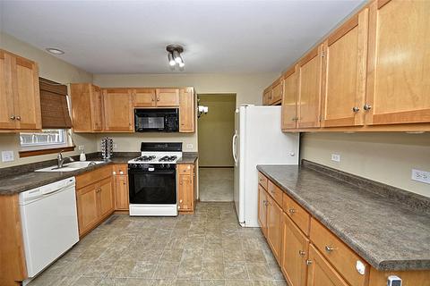 1212 Bluejay Ln, Plainfield, IL 60586 photo 6