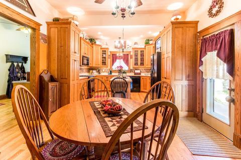 117 E Steward St, Plano, IL 60545 photo 9
