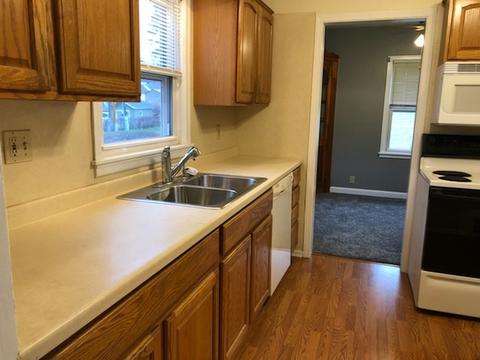 301 E 2nd St, Chadwick, IL 61014 photo 5