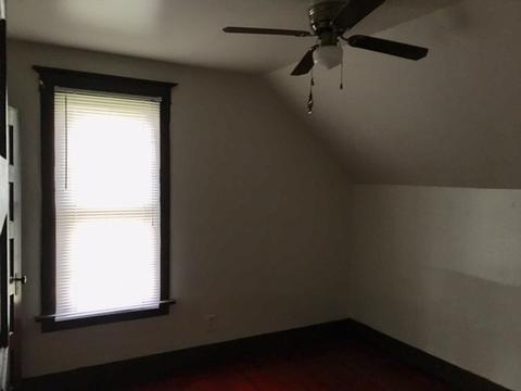 664 S Myrtle Ave, Kankakee, IL 60901 photo 8