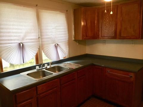 664 S Myrtle Ave, Kankakee, IL 60901 photo 5
