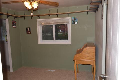 635 Olive St, Hoffman Estates, IL 60169 photo 14