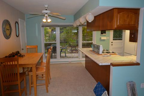 635 Olive St, Hoffman Estates, IL 60169 photo 6