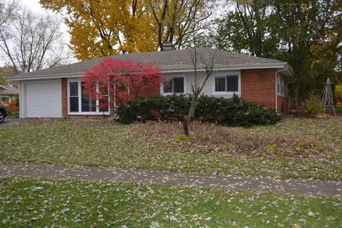 635 Olive St, Hoffman Estates, IL 60169 photo 4