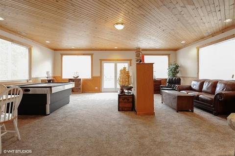 1007 Valley Ave, Mchenry, IL 60051 photo 4