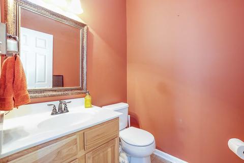 2410 Baldwin Ct, Aurora, IL 60503 photo 6