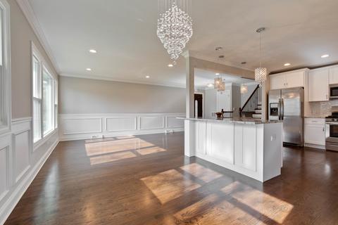 978 Everett Ave, Des Plaines, IL 60018 photo 4