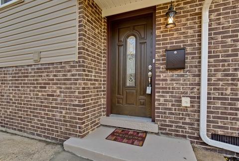 978 Everett Ave, Des Plaines, IL 60018 photo 2