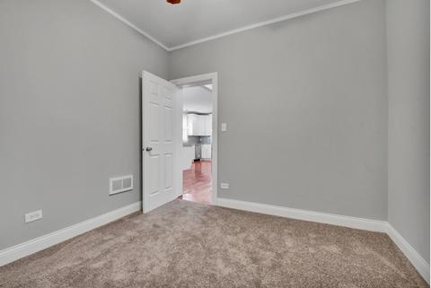 1624 E 86th Pl, Chicago, IL 60617 photo 16
