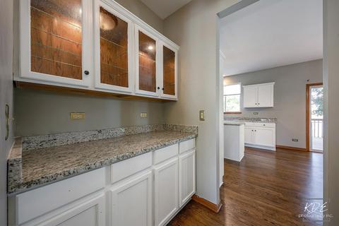 912 Teasel Ln, Aurora, IL 60504 photo 13