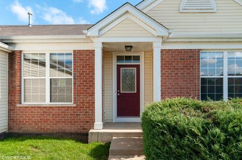 11417 Glenbrook Cir, Plainfield, IL 60544 photo 2