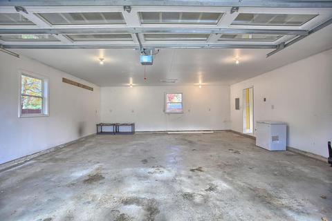 949 N Morgan St, Bement, IL 61813 photo 9