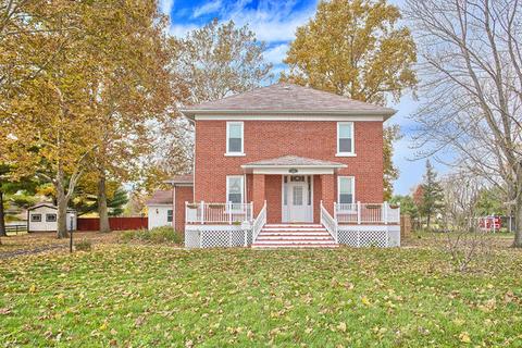 949 N Morgan St, Bement, IL 61813 photo 3