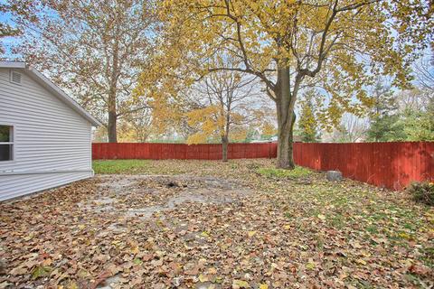 949 N Morgan St, Bement, IL 61813 photo 8
