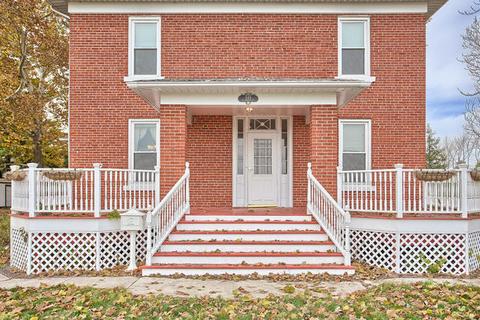 949 N Morgan St, Bement, IL 61813 photo 4