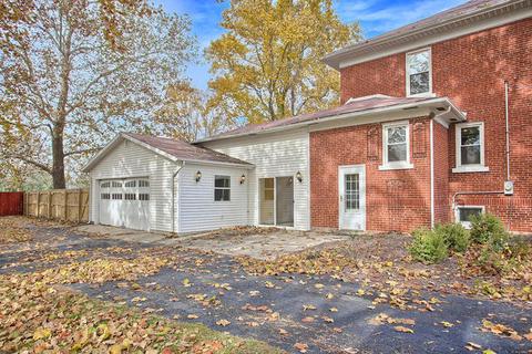 949 N Morgan St, Bement, IL 61813 photo 5