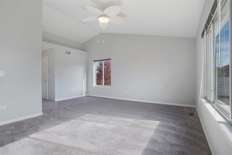 2441 White Barn Rd, Aurora, IL 60502 photo 7