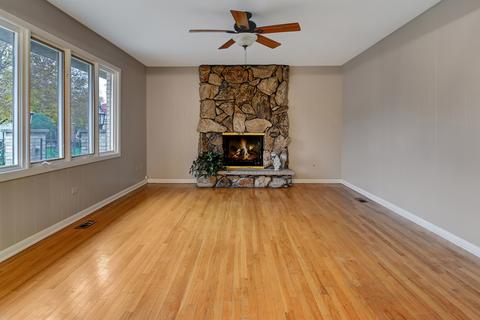 6513 Rodgers Dr, Willowbrook, IL 60527 photo 14