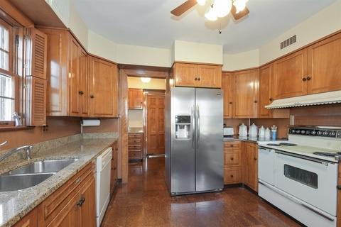 237 Landis Ln, Deerfield, IL 60015 photo 5