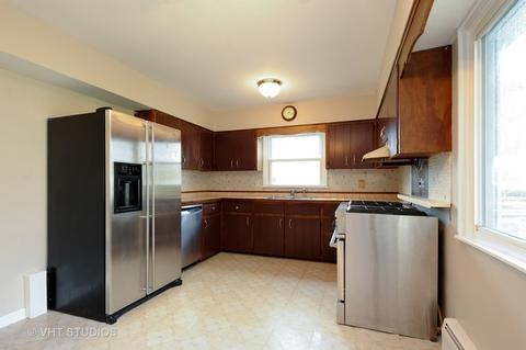 3810 W John St, Mchenry, IL 60050 photo 4