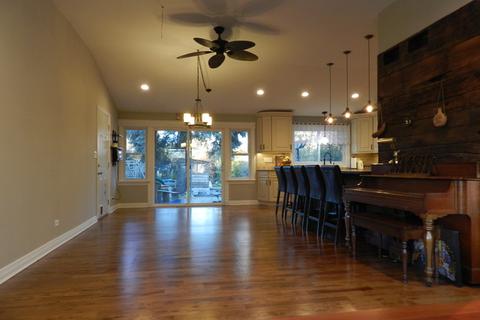 298 Springfield Ter, Des Plaines, IL 60018 photo 3