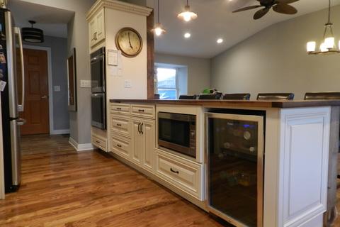 298 Springfield Ter, Des Plaines, IL 60018 photo 9