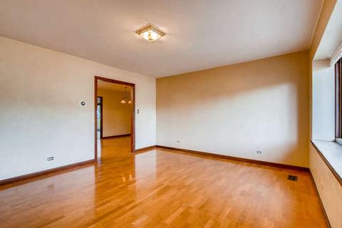 280 Mulford Ct, Elgin, IL 60120 photo 6