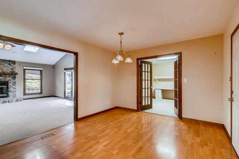 280 Mulford Ct, Elgin, IL 60120 photo 4