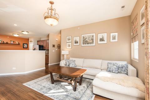 7524 Claridge Dr #D, Bridgeview, IL 60455 photo 9